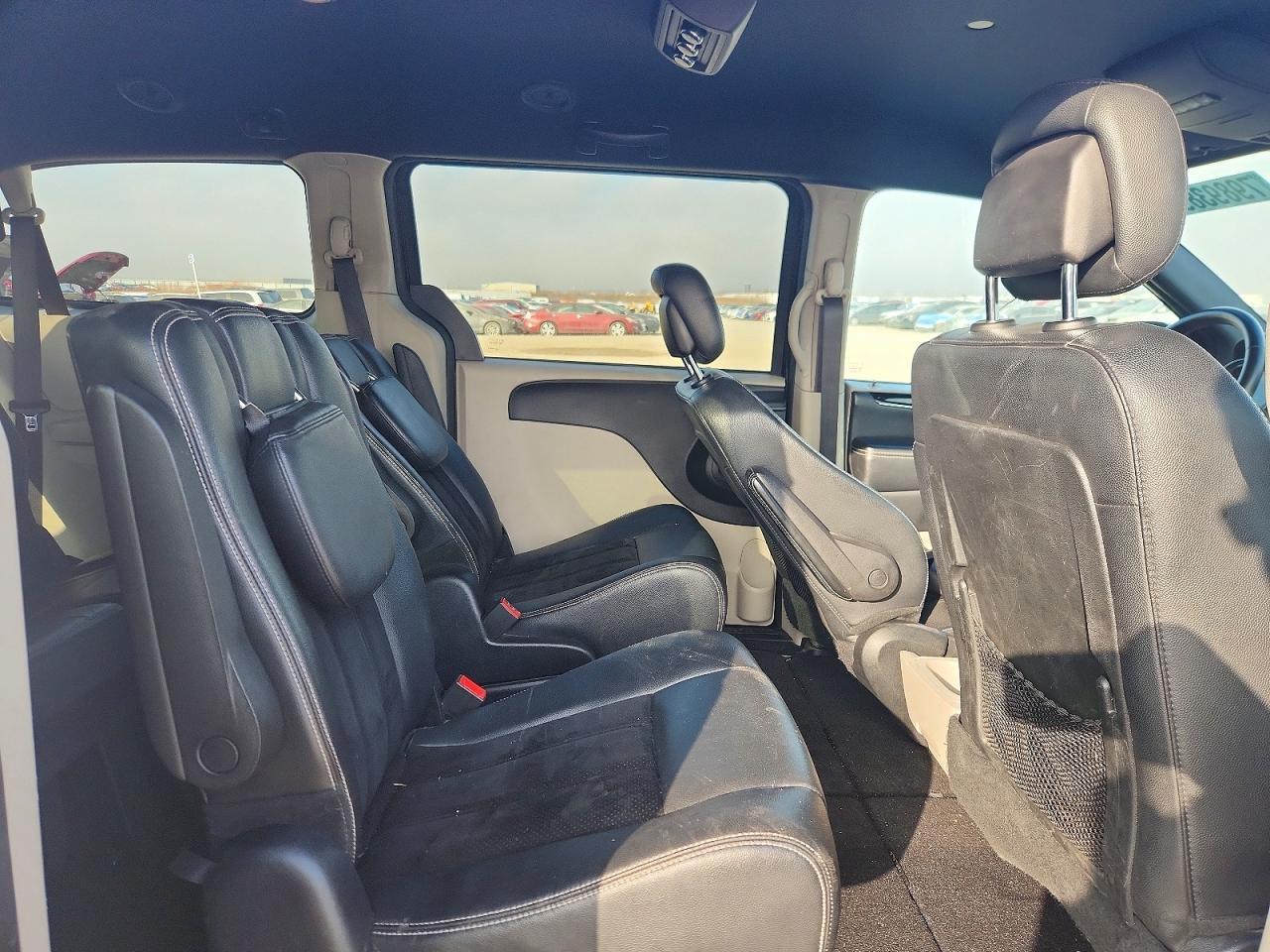 2017 Dodge Grand Caravan sxt