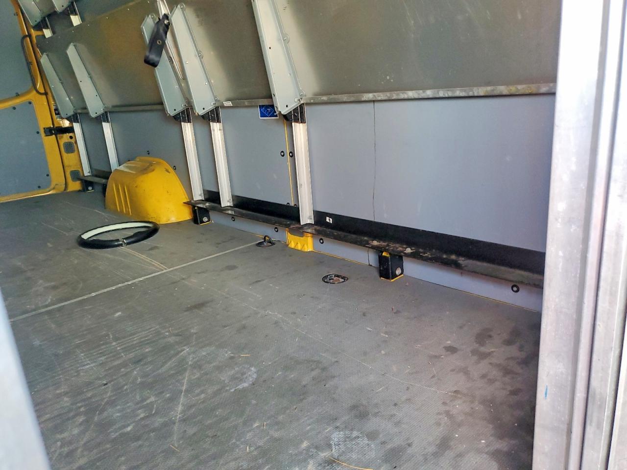 2014 Freightliner Sprinter 2500 Delivery Van