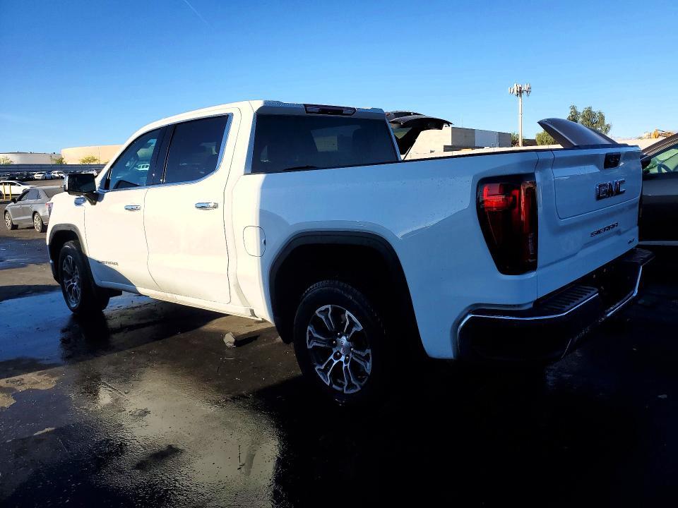 2025 GMC Sierra C1500 SLT