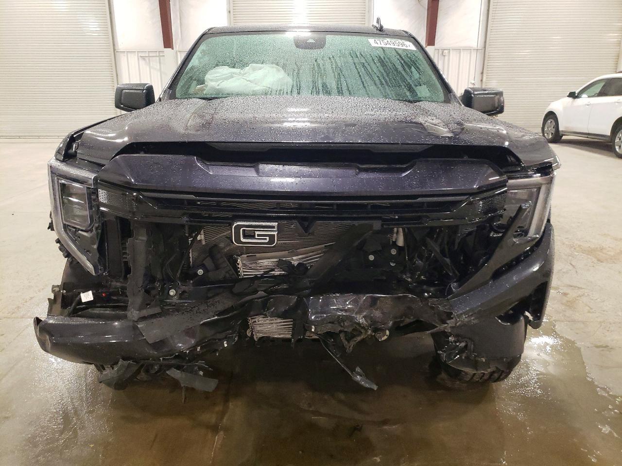 2024 GMC Sierra K1500 Elevation