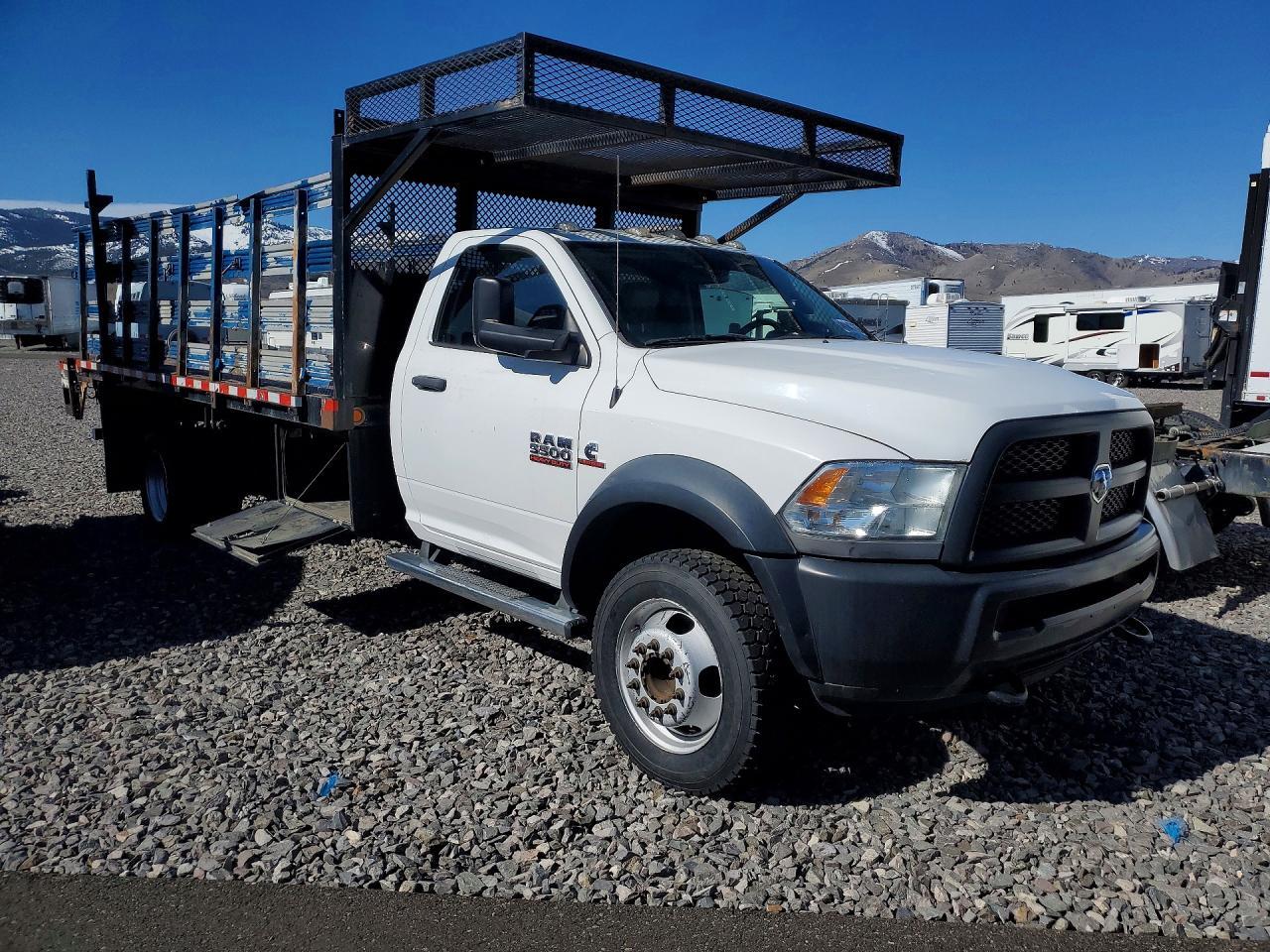 2015 Dodge RAM 5500 Flatbed Truck
