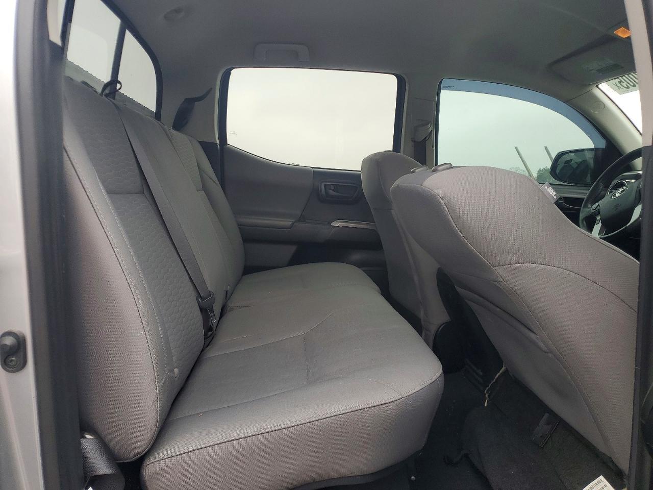 2018 Toyota Tacoma SR5 V6