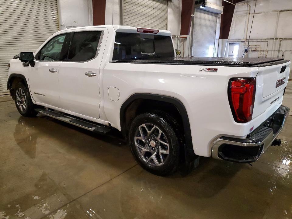 2024 GMC Sierra K1500 SLT
