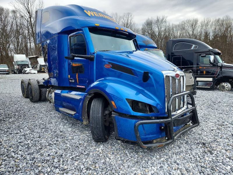 2025 Peterbilt 579-semi Truck
