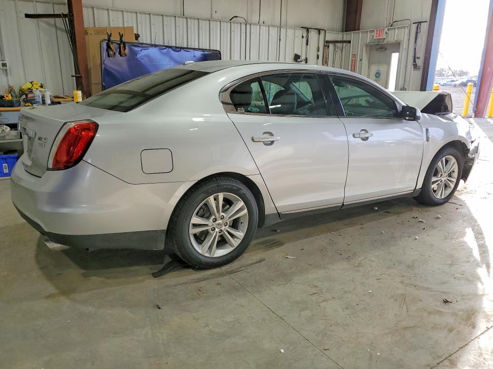 2010 Lincoln MKS