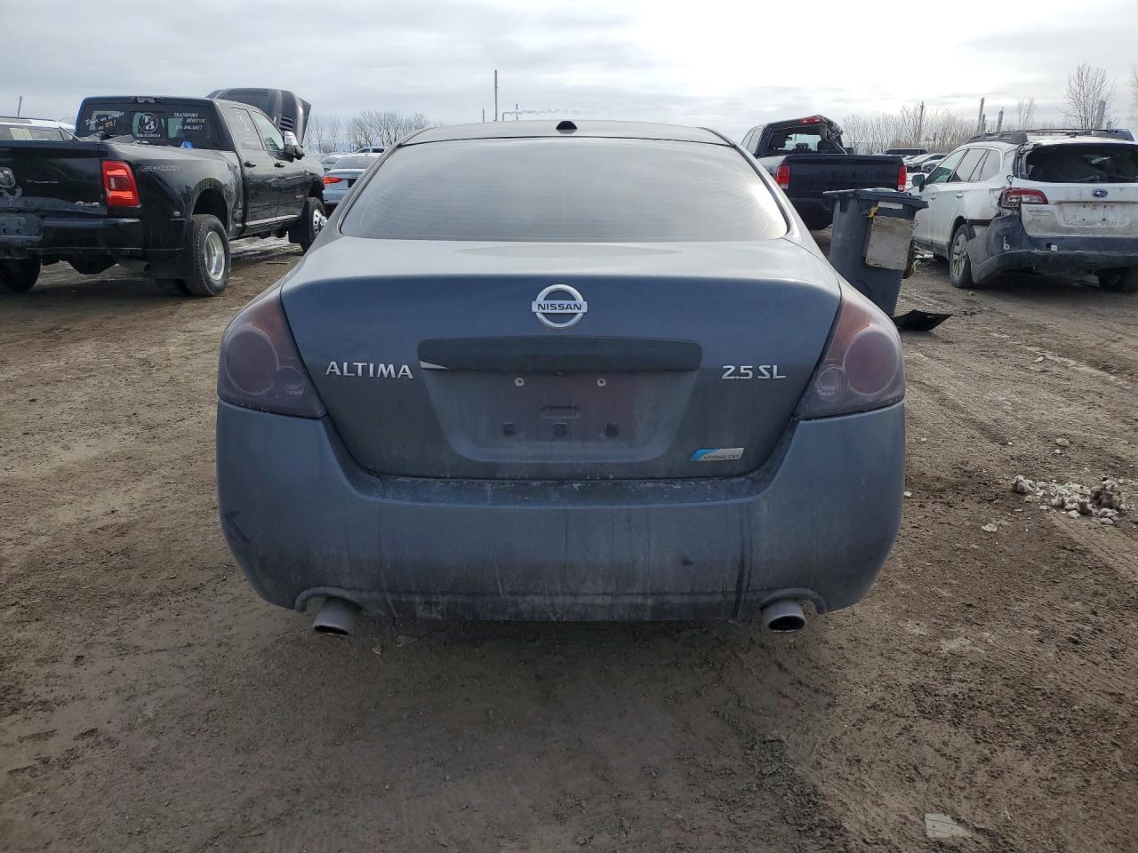 2011 Niss Altima 2.5 s 4DR