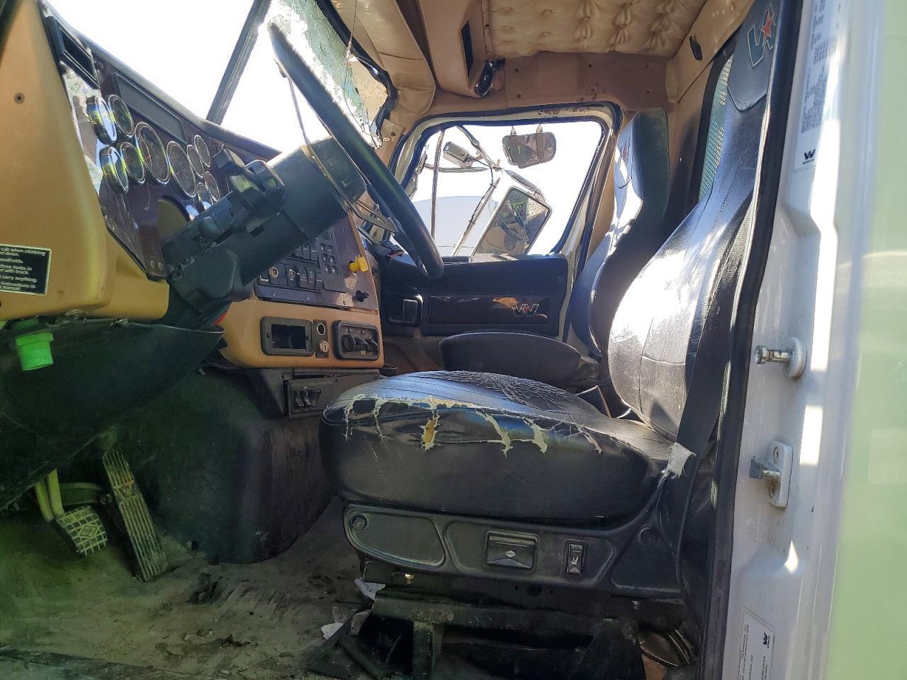 2018 Western Star Conventional 4700SF
