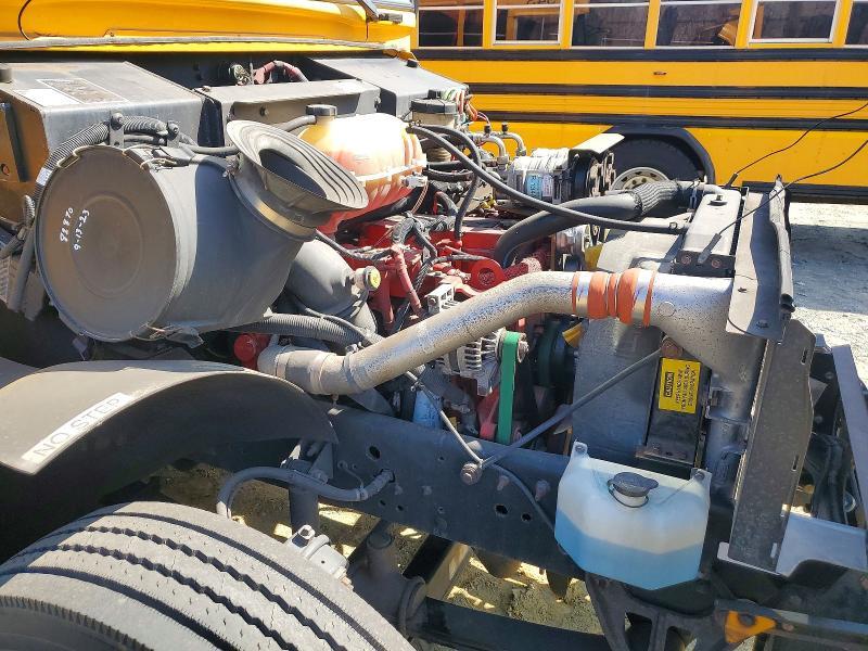 2013 Bluebird Vision-school bus