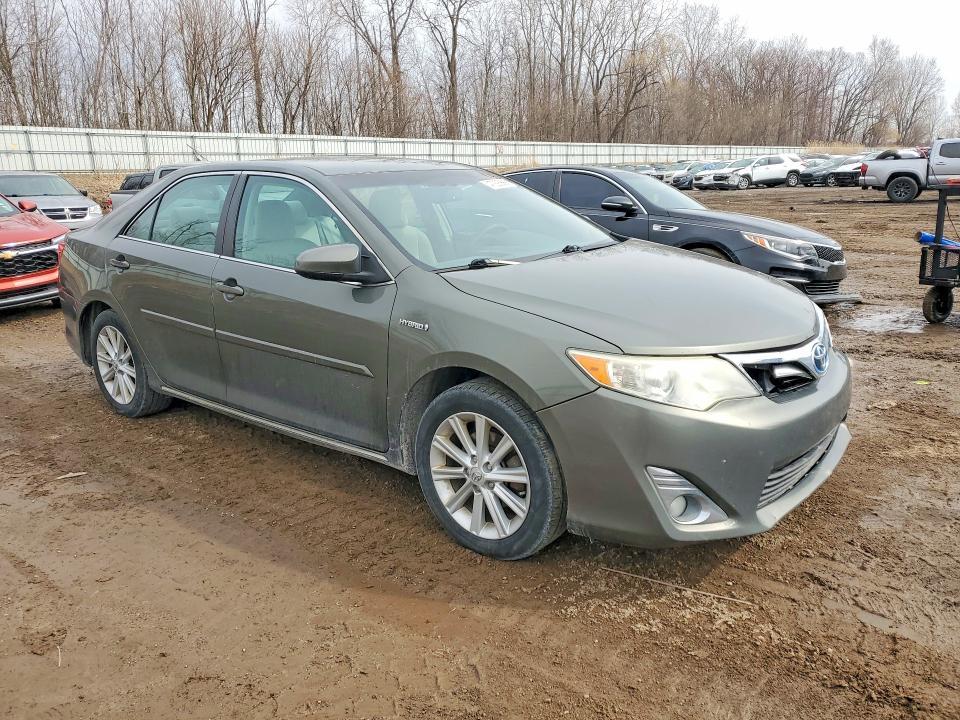 2013 Toyota Camry Hybrid xle