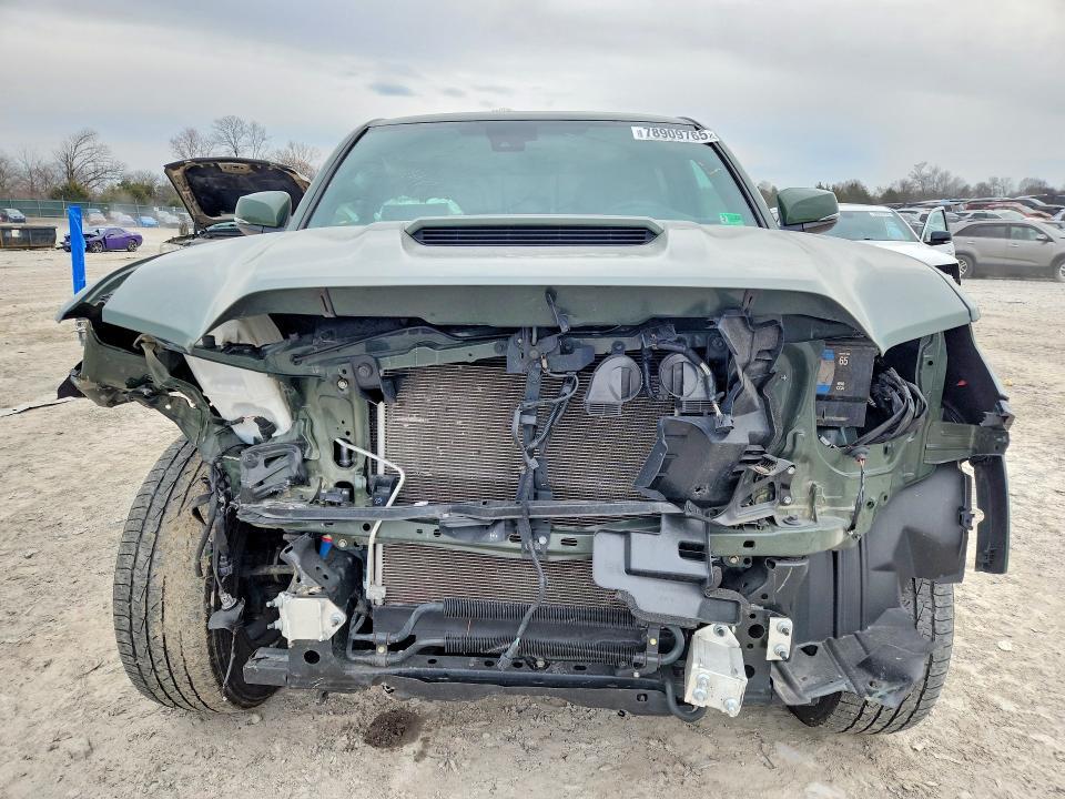 2022 Toyota Tacoma TRD Sport