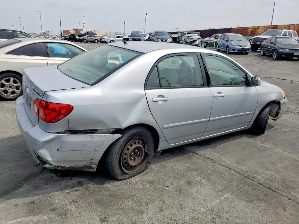 2005 Toyota Corolla le