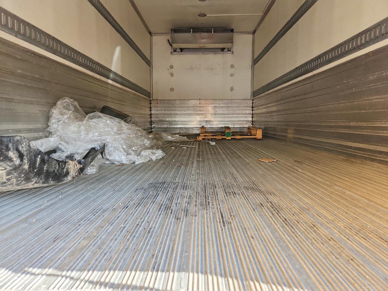 2017 Freigliner 2017 Freightliner Business Class M2 Refrigerated B