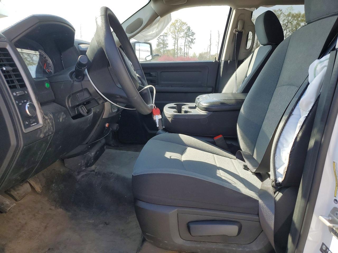 2024 Dodge RAM 1500 Classic Tradesman