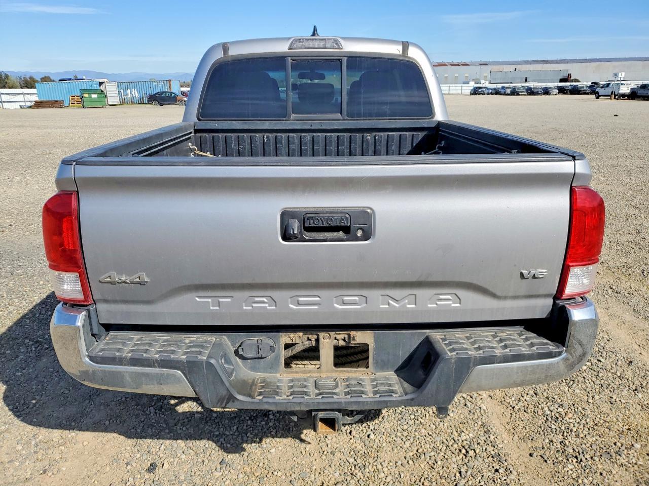 2016 Toyota Tacoma SR5 V6