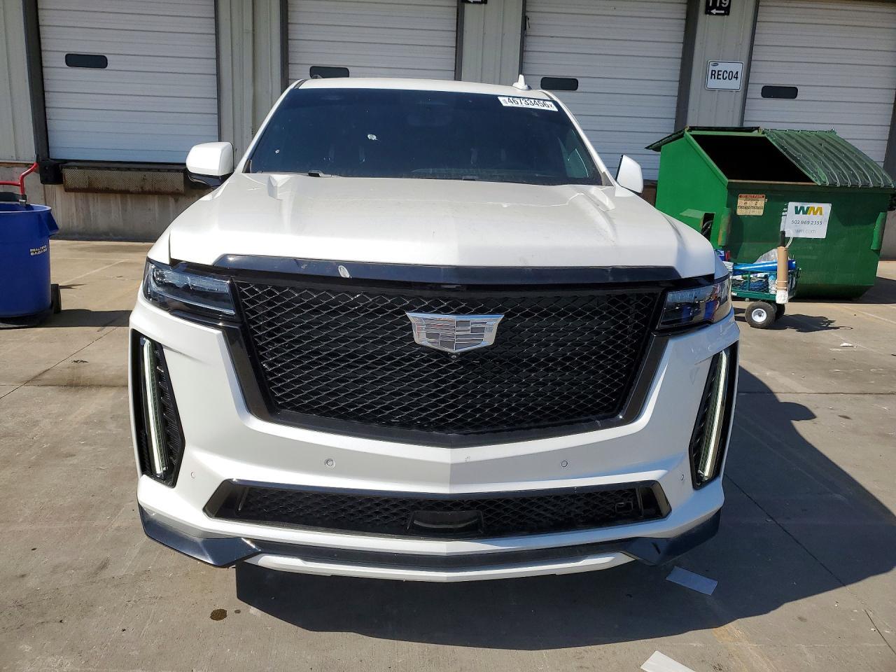 2023 Cadillac Escalade v Sport