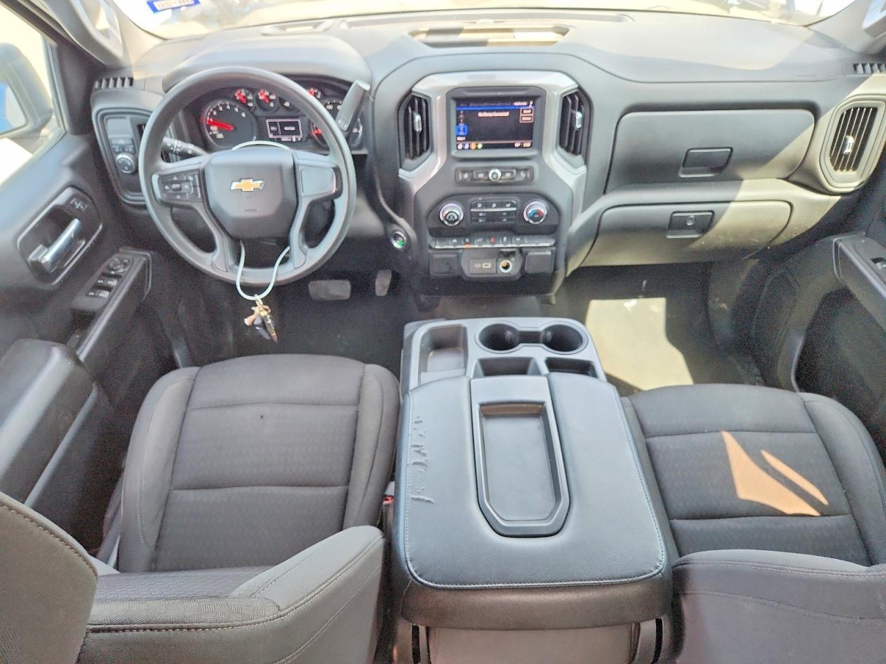 2022 Chevrolet Silverado C1500 Custom