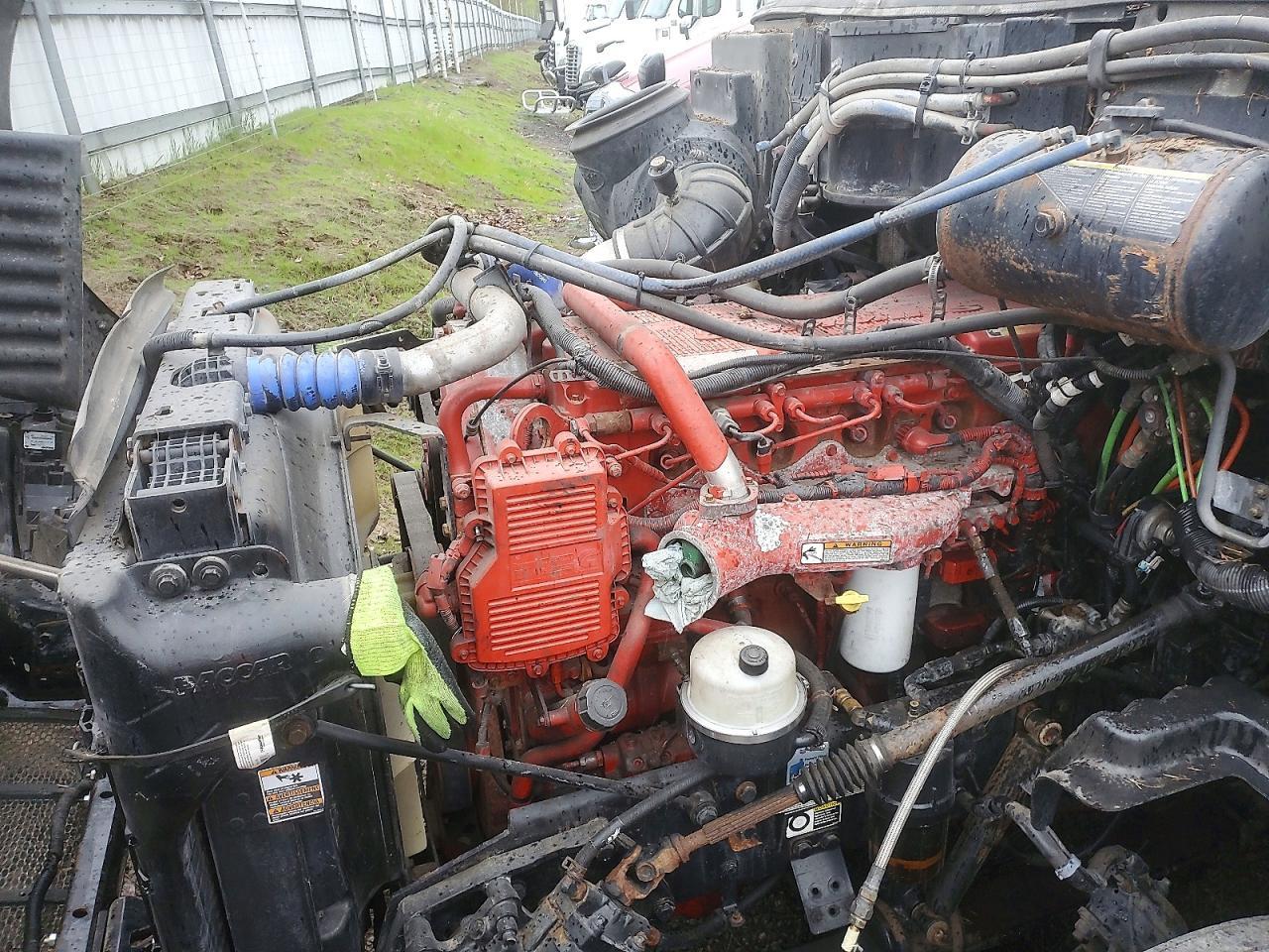 2012 Peterbilt 587
