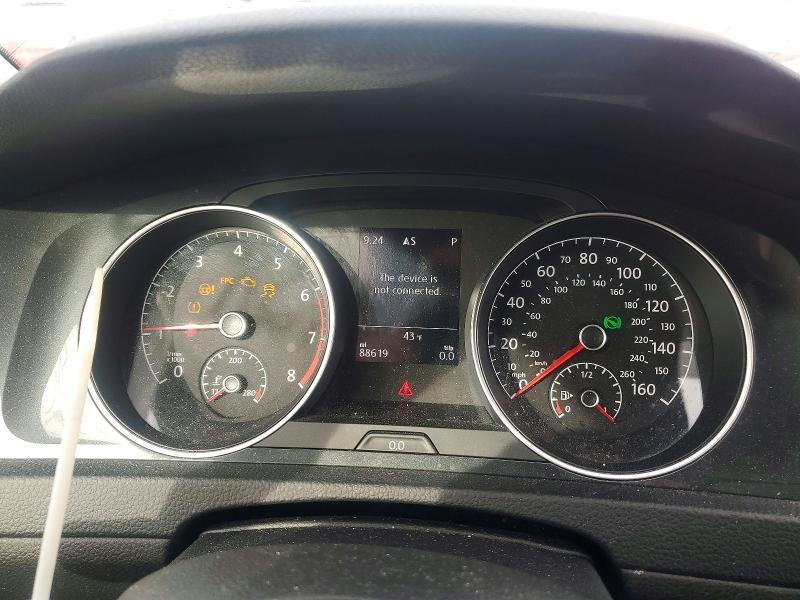 2018 Volkswagen Golf Sportwagen s