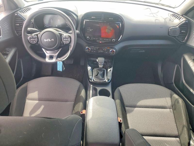 2024 KIA Soul s