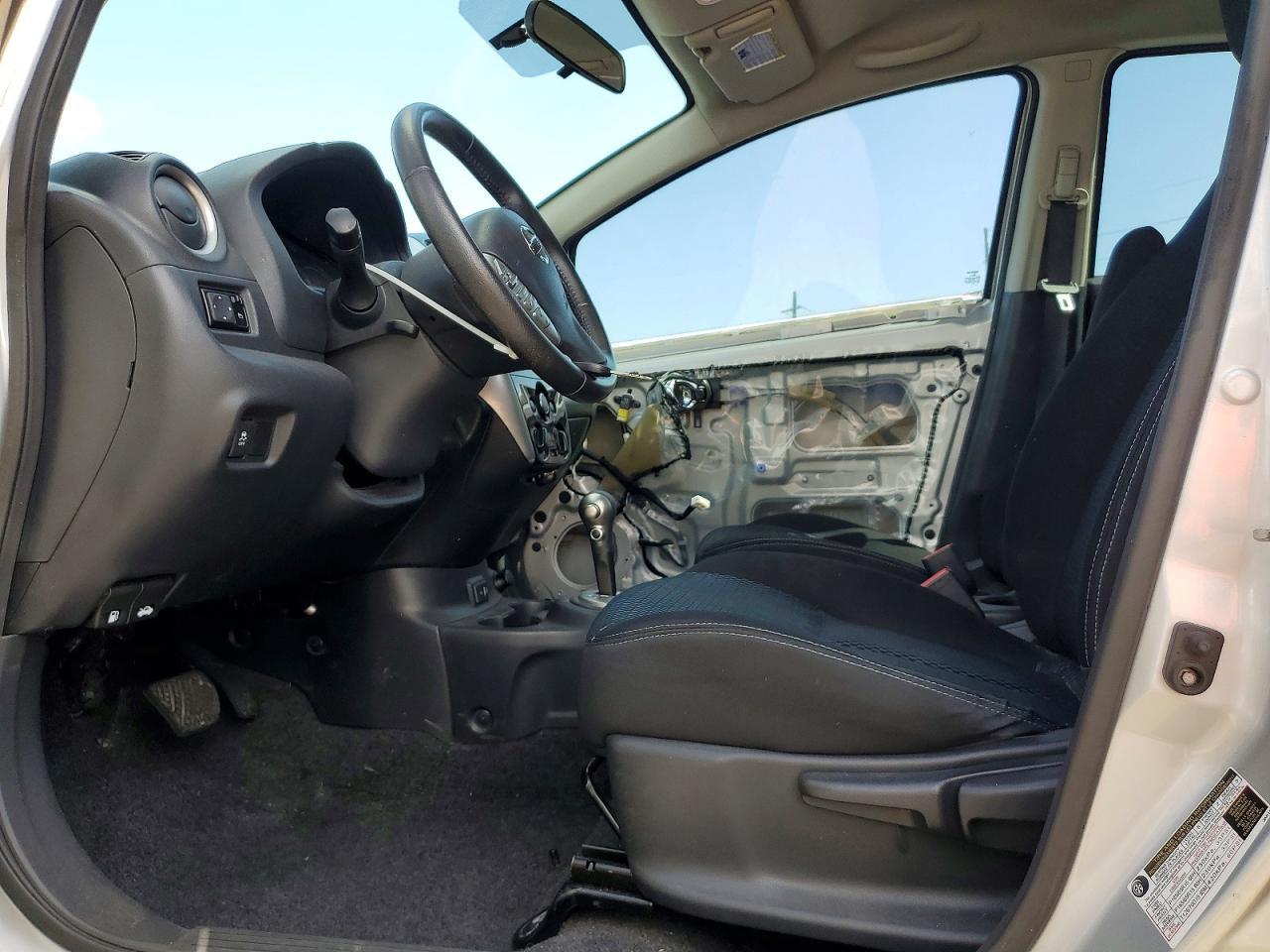 2017 Nissan Versa Note sv