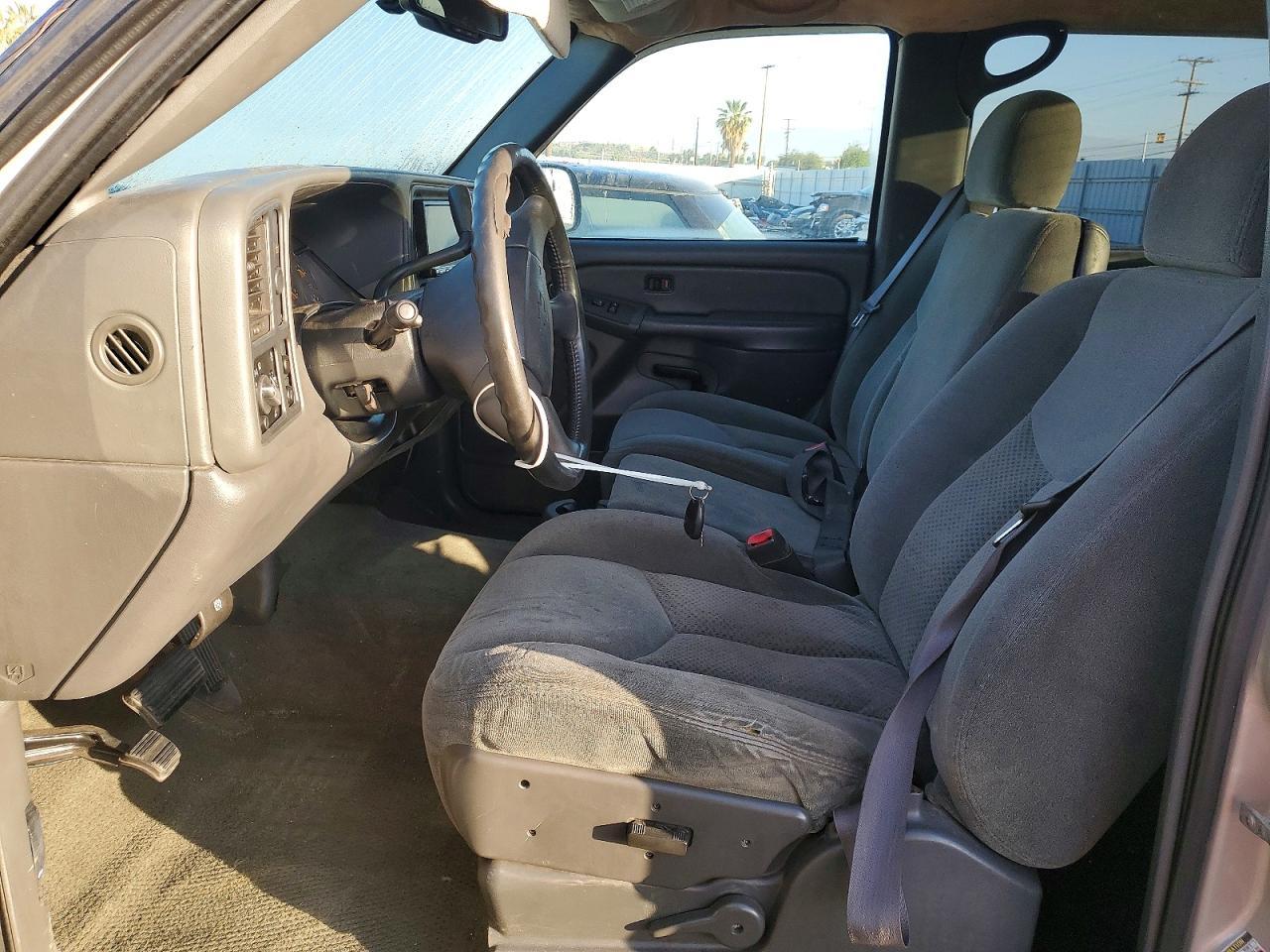 2004 Chevrolet Silverado C1500