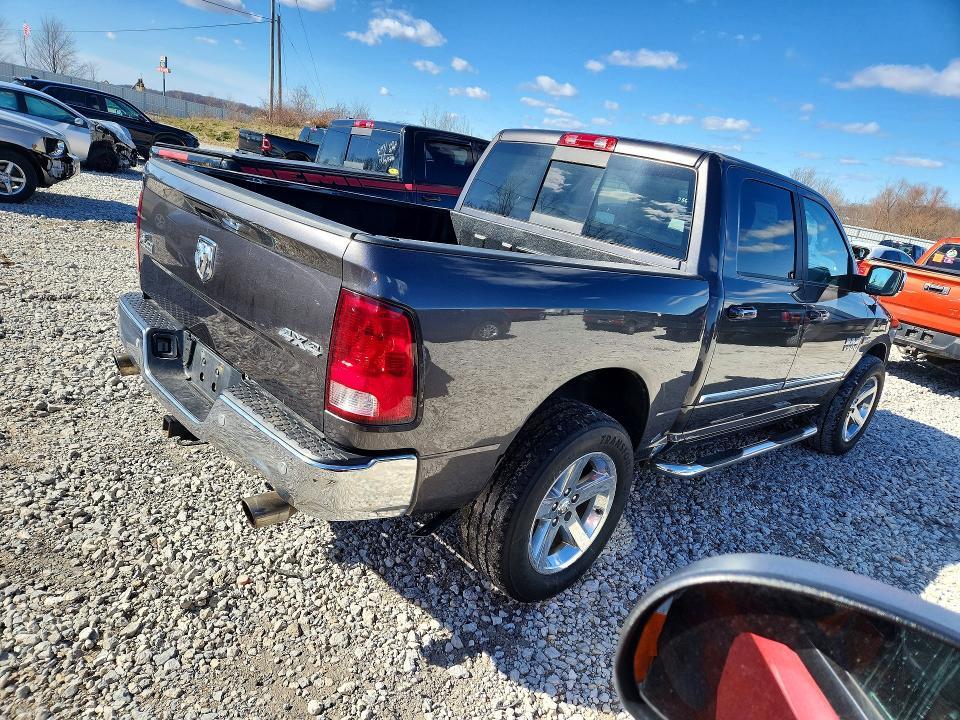 2017 Dodge RAM 1500 SLT