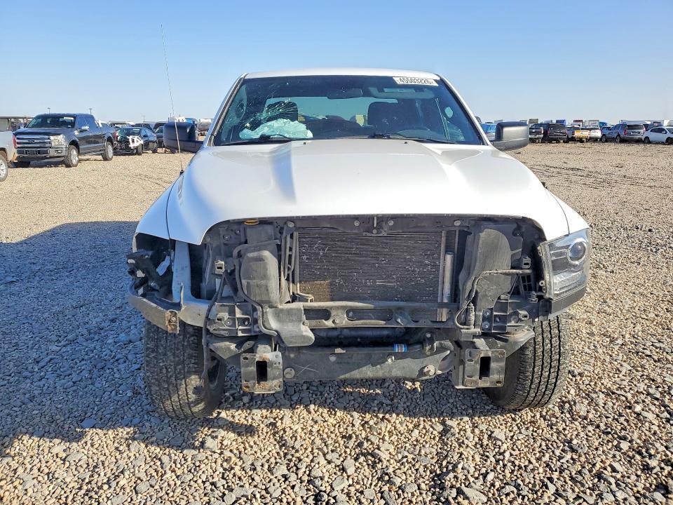 2024 Dodge RAM 1500 Classic SLT