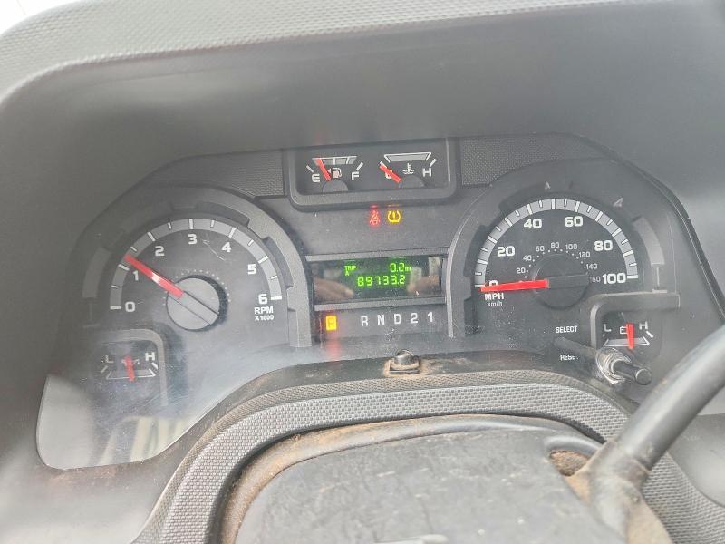 2013 Ford Econoline E350 Super Duty Wagon