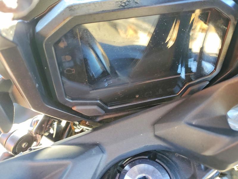 2024 Kawasaki EX650 R