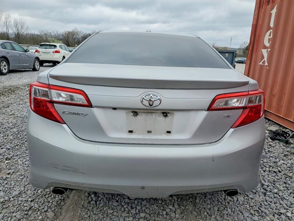2014 Toyota Camry se V6