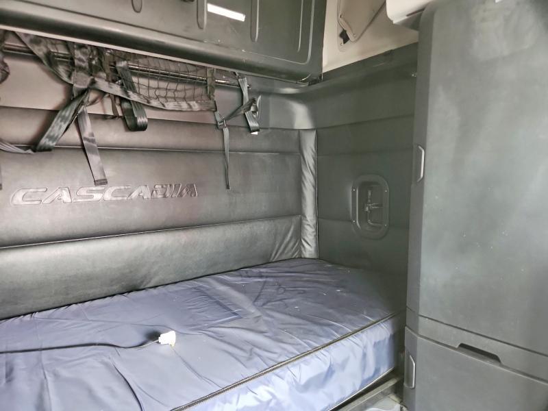 2023 Freigliner 2023 Freightliner Cascadia 126 Semi Truck