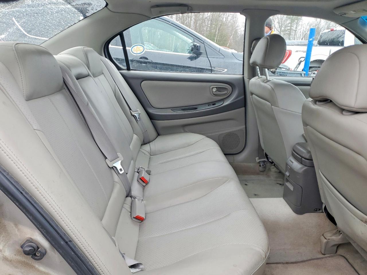 2001 Nissan Maxima gxe