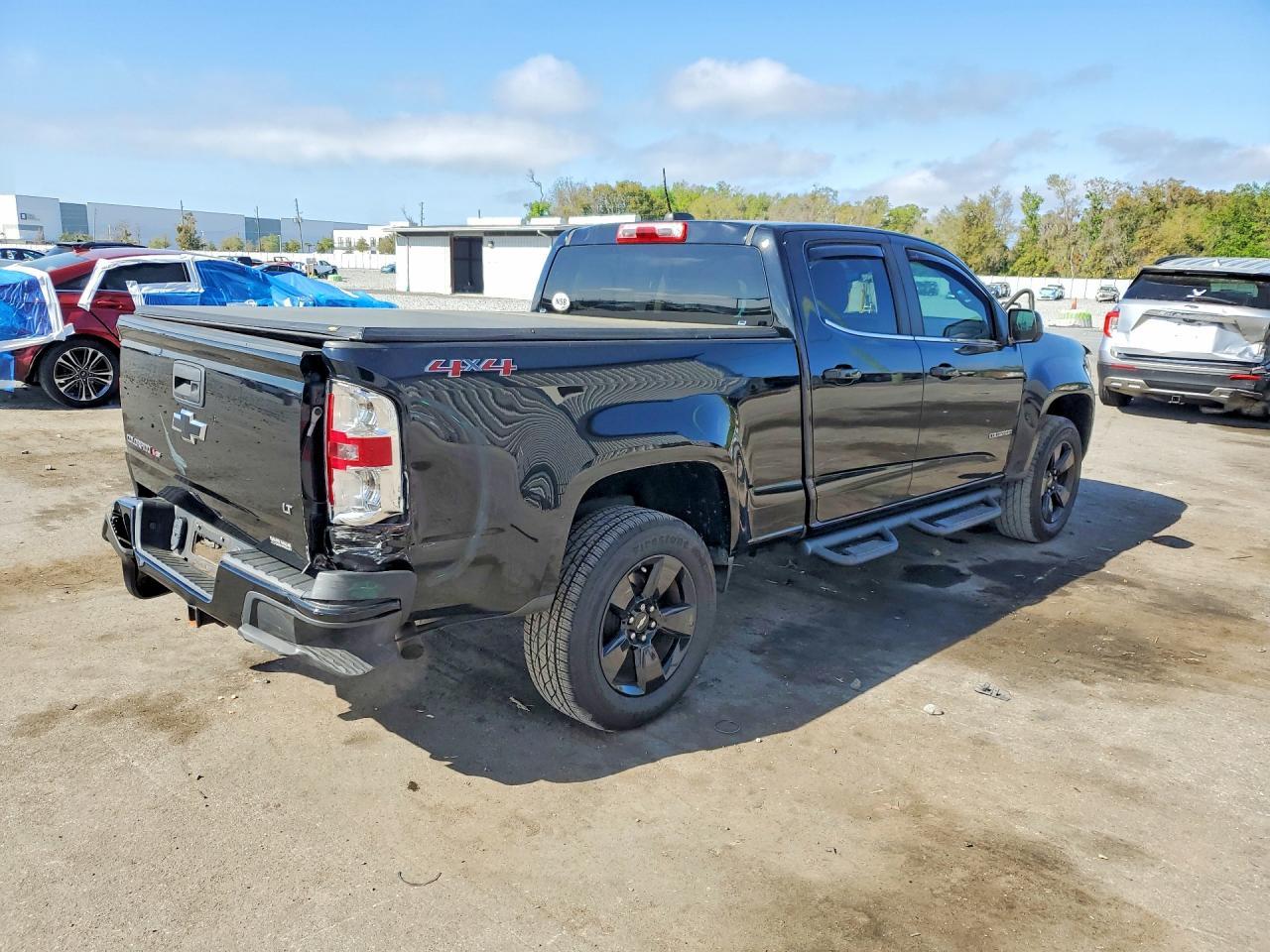 2017 Chevrolet Colorado LT