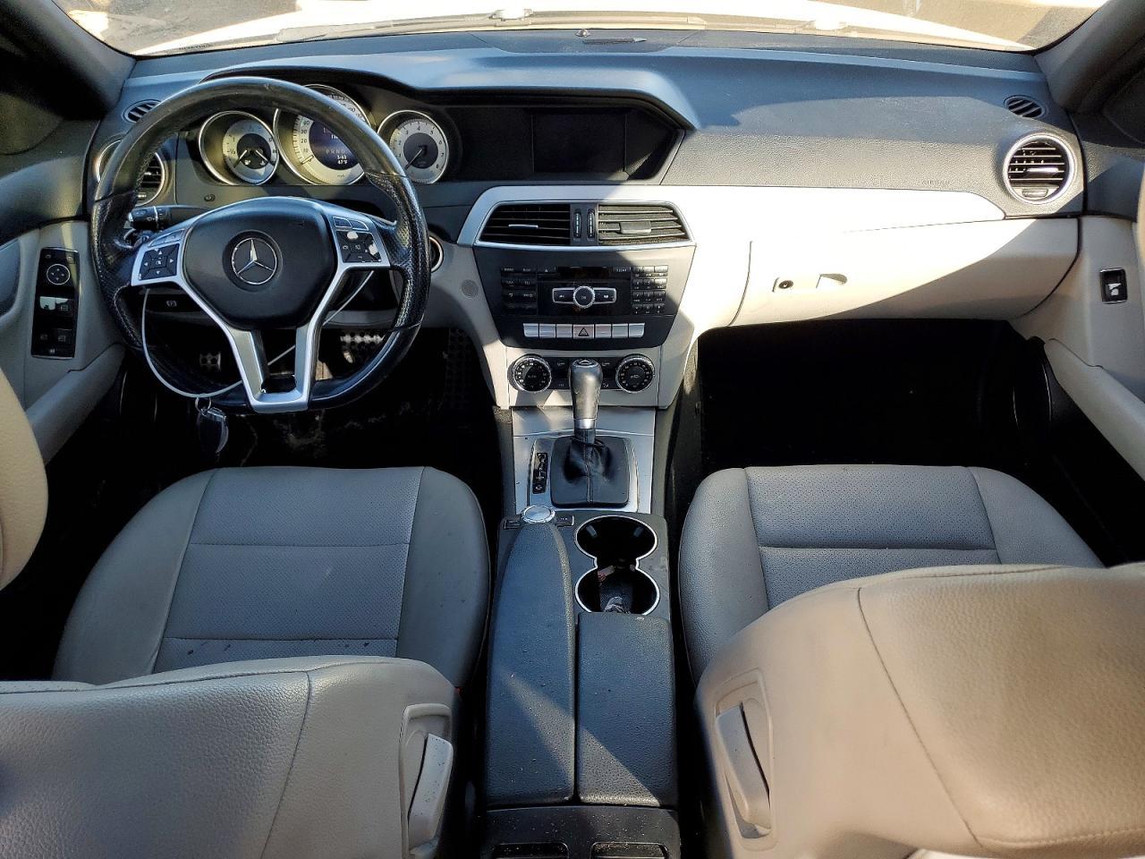 2014 Mercedes-Benz C 250