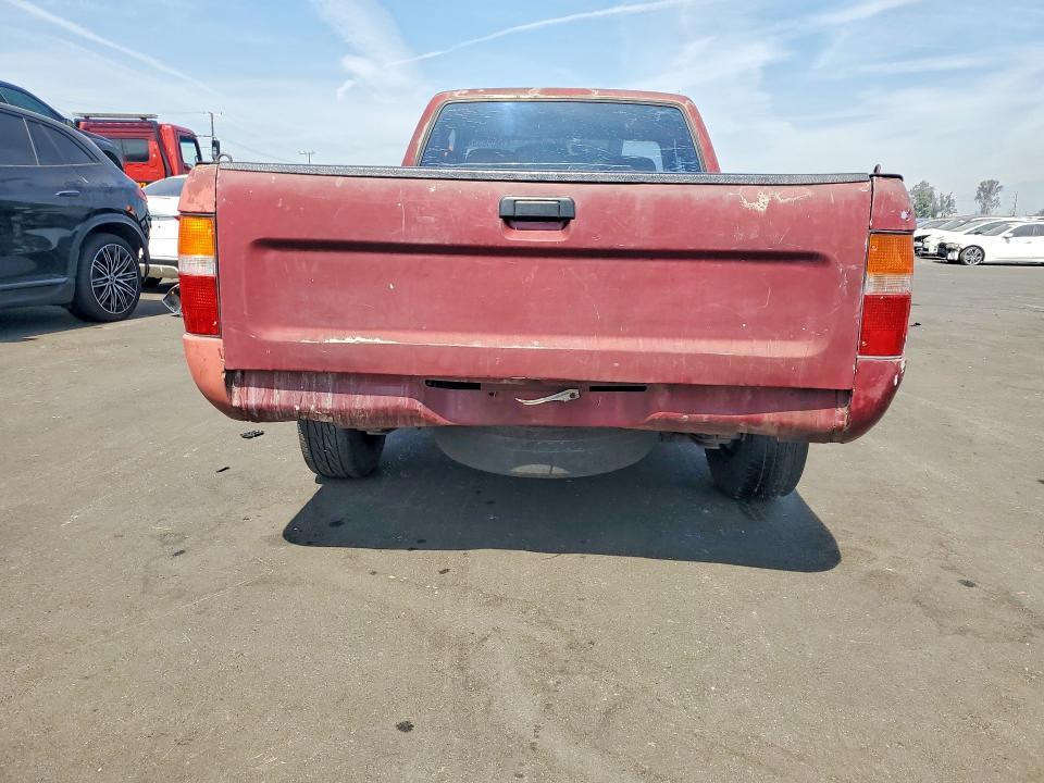 1991 Toyota Pickup Deluxe