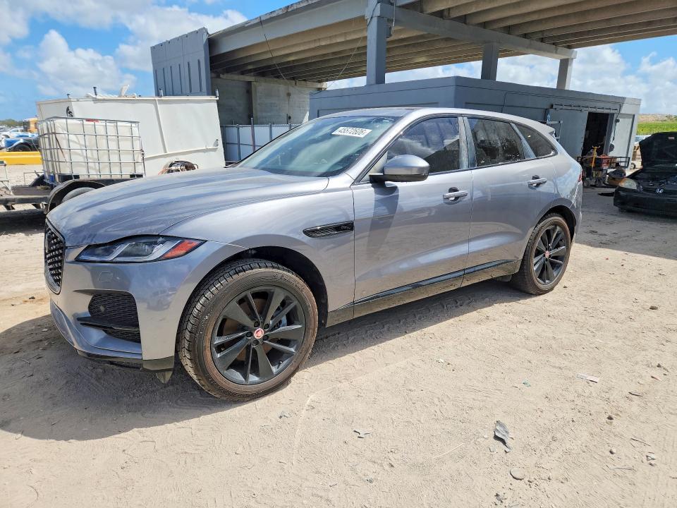 2022 Jaguar F-pace s