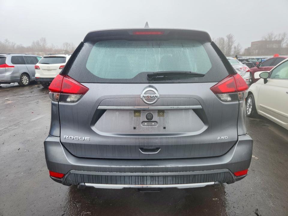 2018 Nissan Rogue s