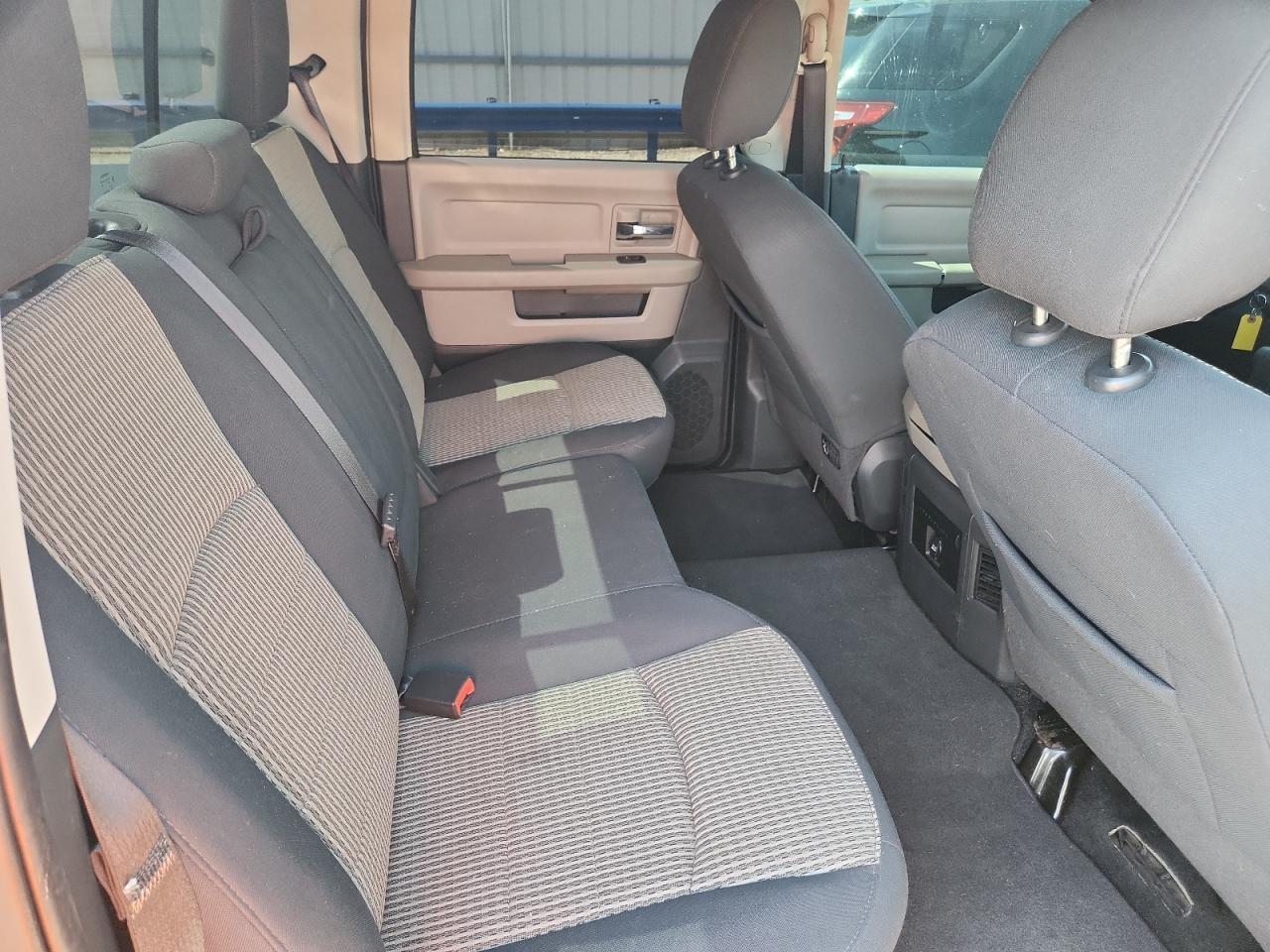 2012 Dodge RAM 1500 SLT