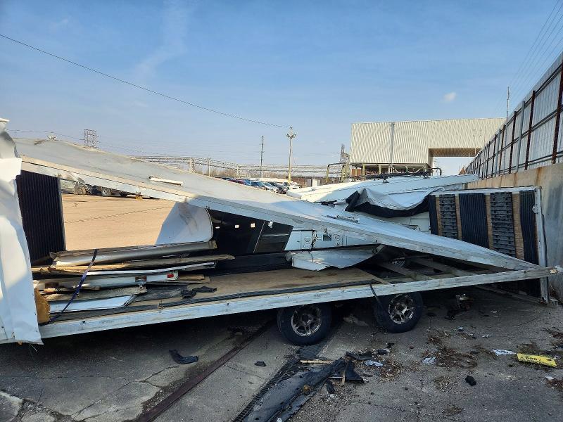 2001 RR Enclosed Cargo Trailer