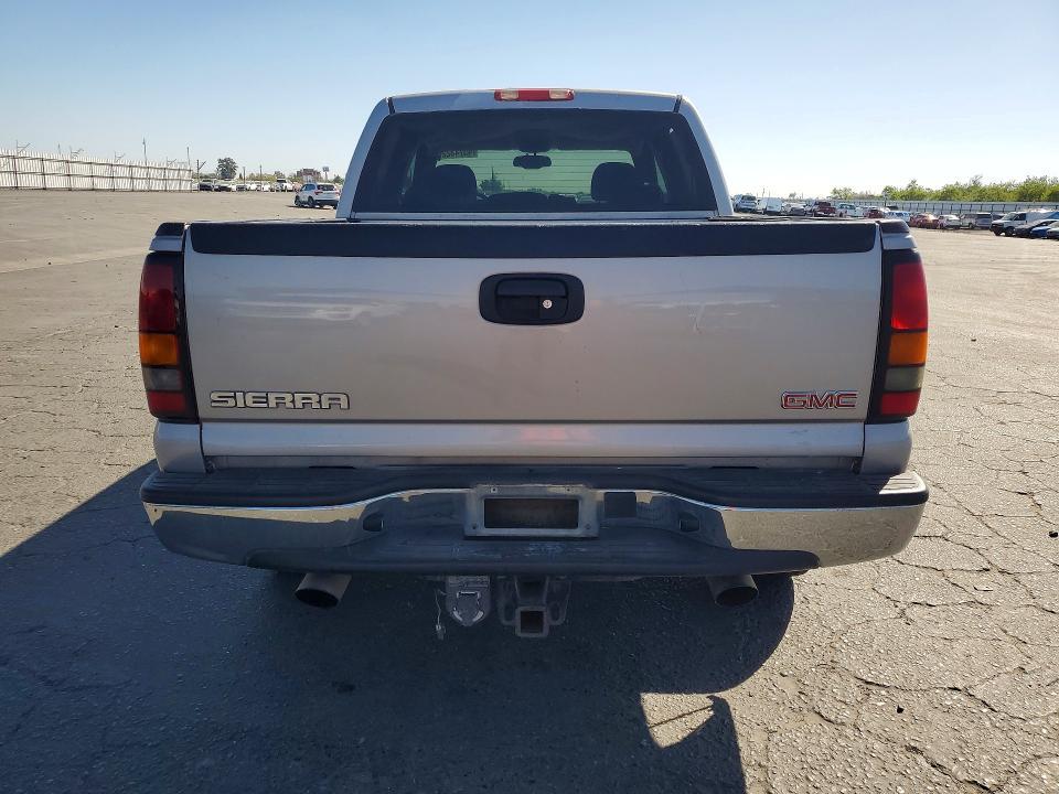 2005 GMC New Sierra C1500