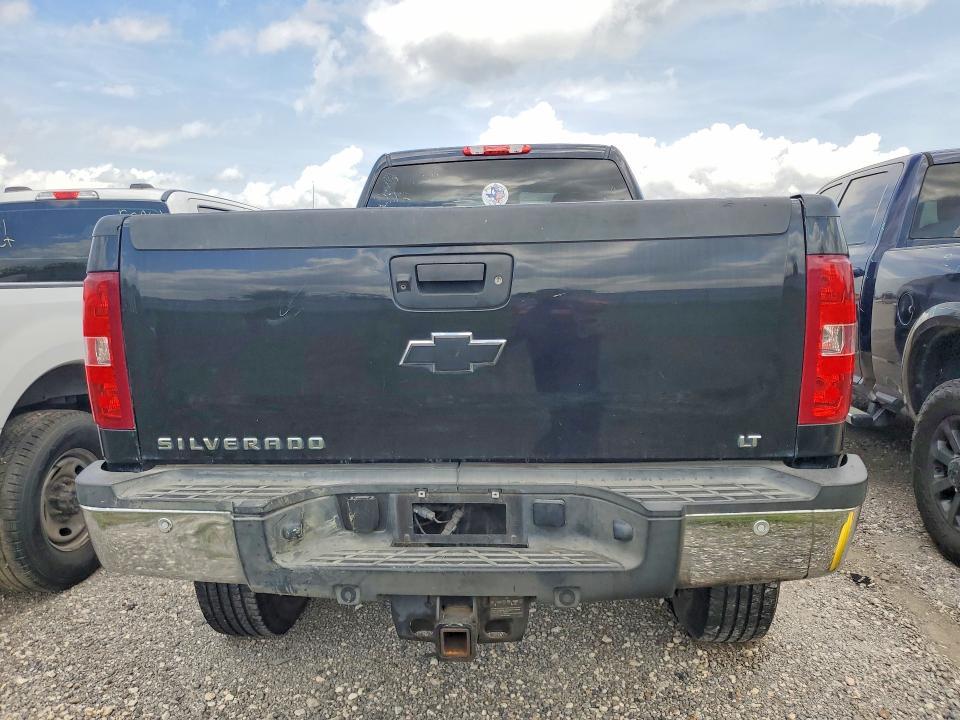 2012 Chevrolet Silverado K3500 LT