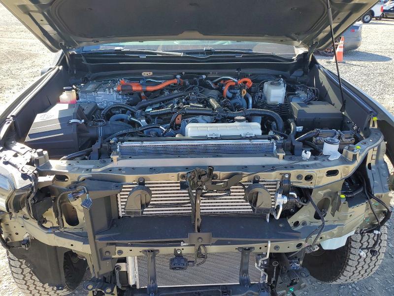 2024 Toyota Tacoma Trailhunter HV