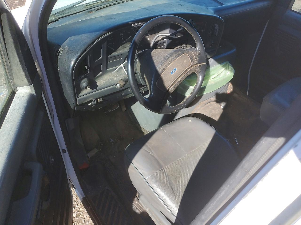 1992 Ford E350 Flatbed Truck