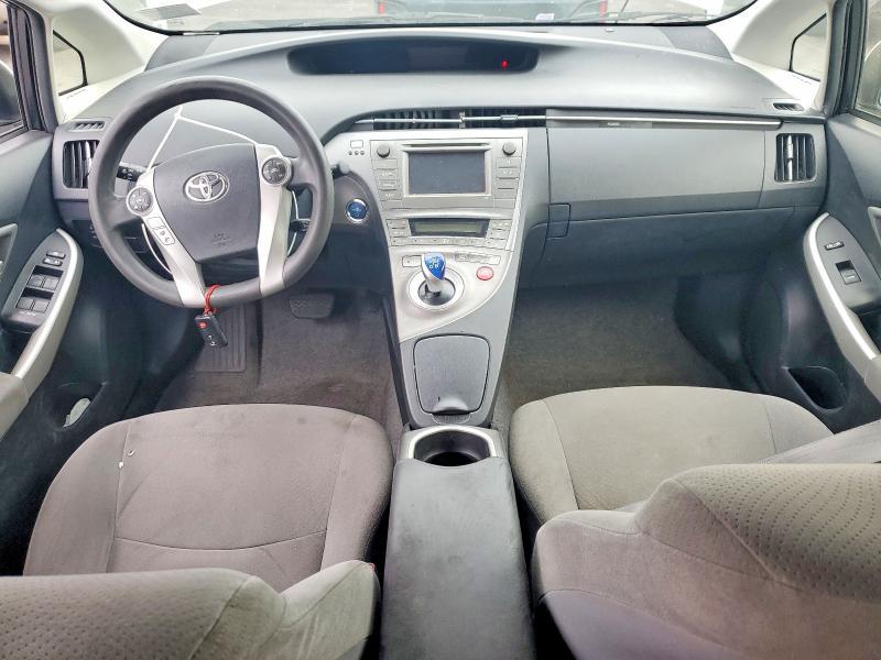 2014 Toyota Prius two