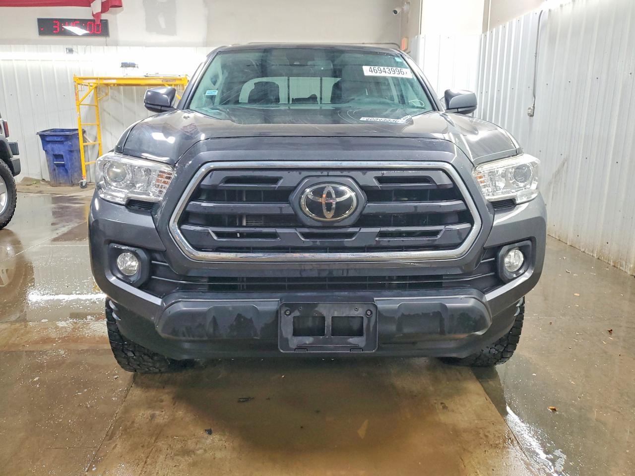 2019 Toyota Tacoma SR5 V6