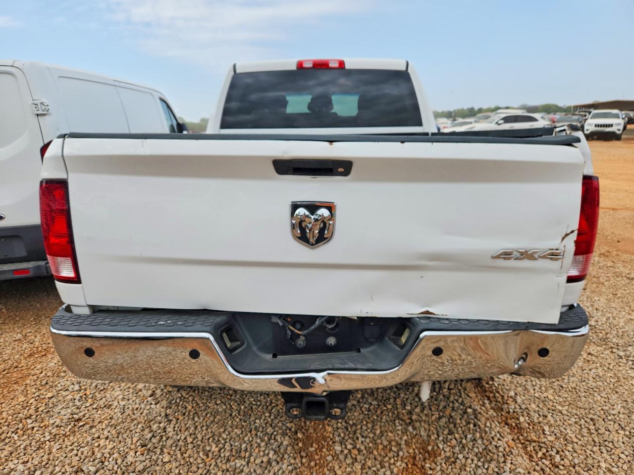 2016 Dodge RAM 2500 ST