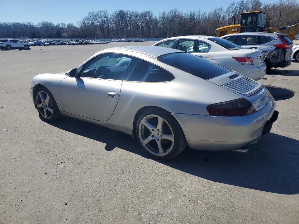 2000 Porsche 911 Carrera 2