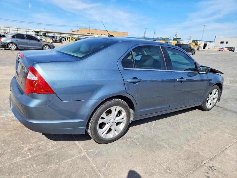 2012 Ford Fusion se