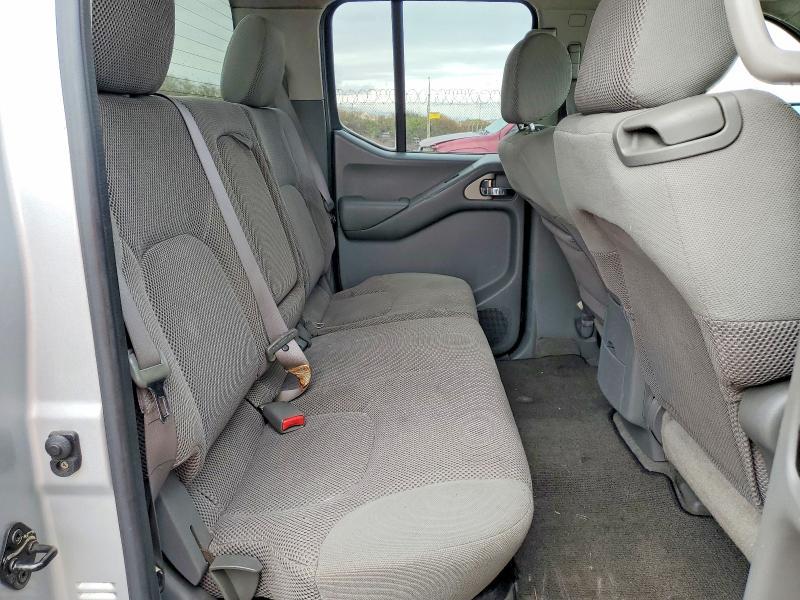 2006 Nissan Frontier SE