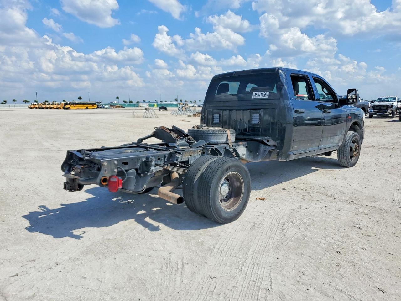 2023 Dodge RAM 3500 Truck Cab AND Chassis